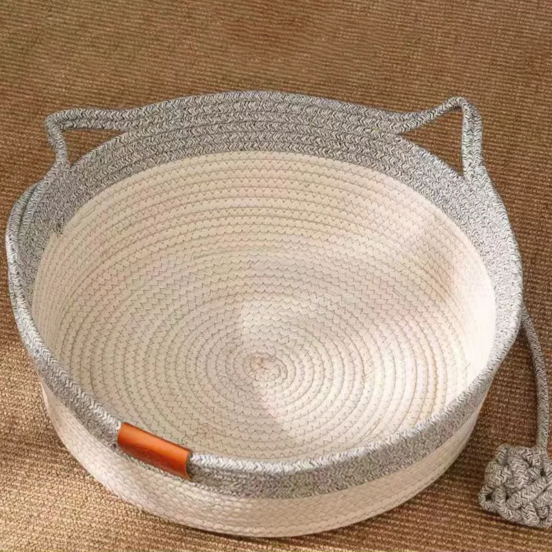 Comfortable Woven Cat Bed for All Seasons