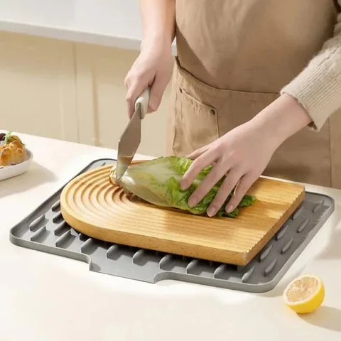 No-Spill Silicone Worktop Saver