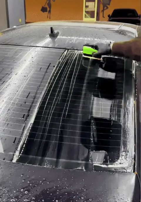 Powerful Oil Film Wipe