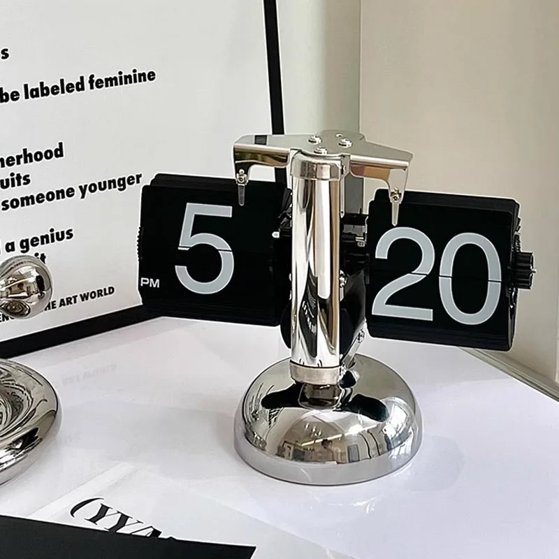Retro Mechanical Flip Down Clock