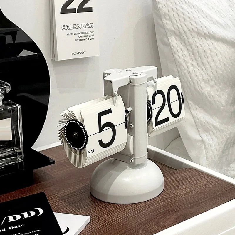 Retro Mechanical Flip Down Clock