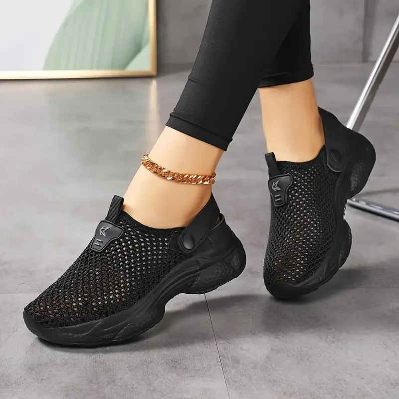Women’s Breathable Mesh Casual Sneakers