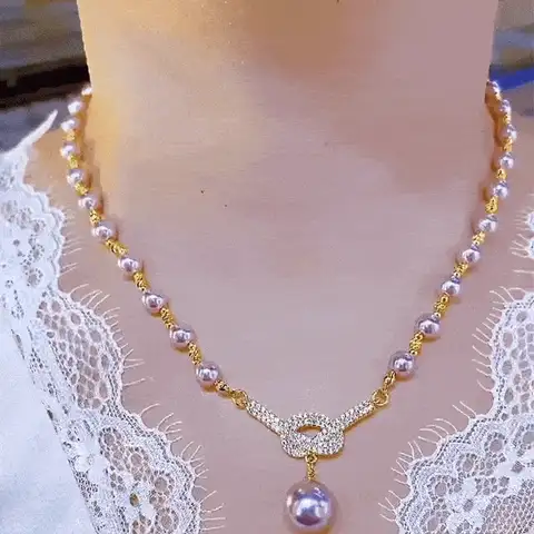 Women’s Pearl Necklace
