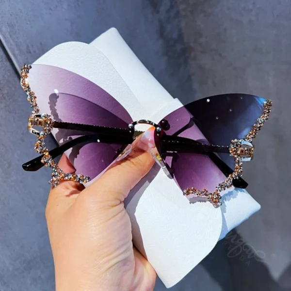 💥HOT SALE - 50% OFF🔥Diamond Butterfly Sunglasse